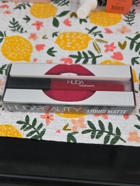 Huda liquid matte lipstick
